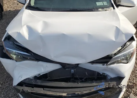 2018 Toyota Corolla L z USA, uszkodzony, nr VIN 2T1BURHEXJC067679